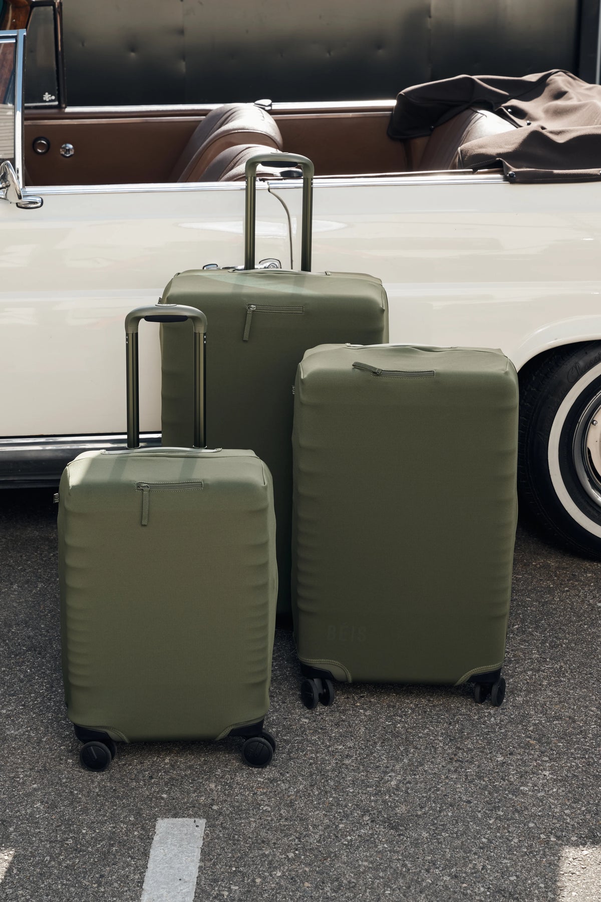 The Large Check-In Roller in Olive