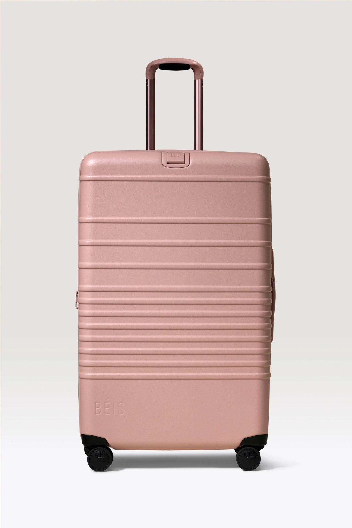 The Medium Luggage Starter Set