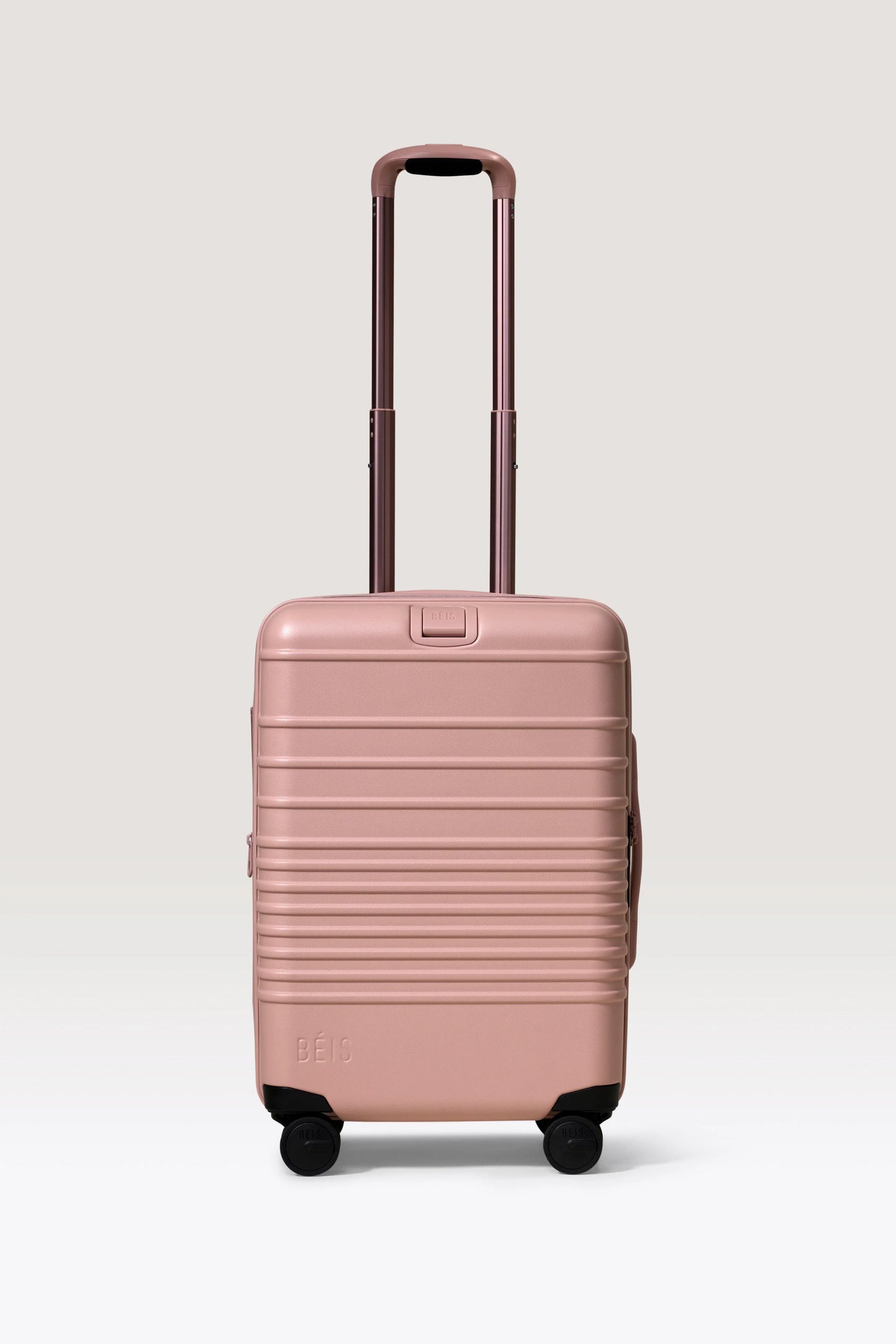 The Medium Luggage Starter Set